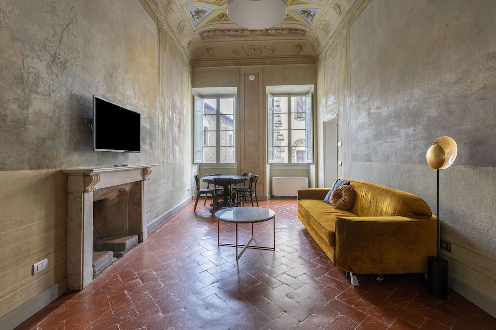 Numa Florence Felice 1