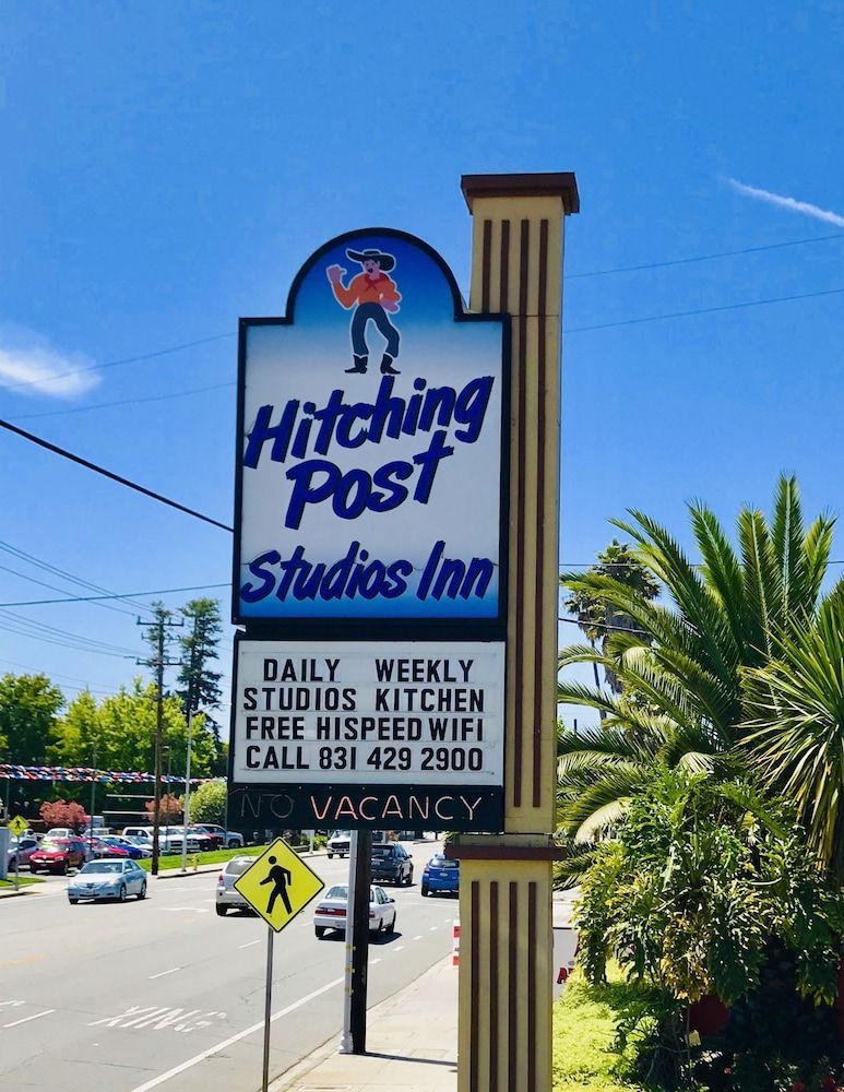 Hitching Post Studios Inn 1