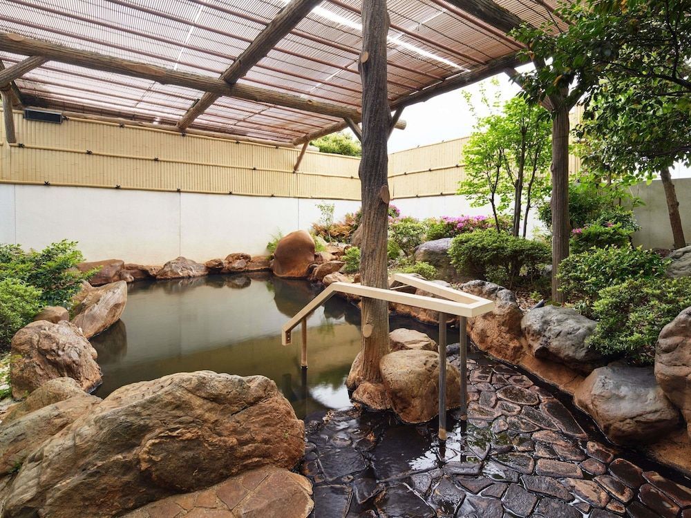 Grand Mercure Lake Biwa Resort & Spa 2