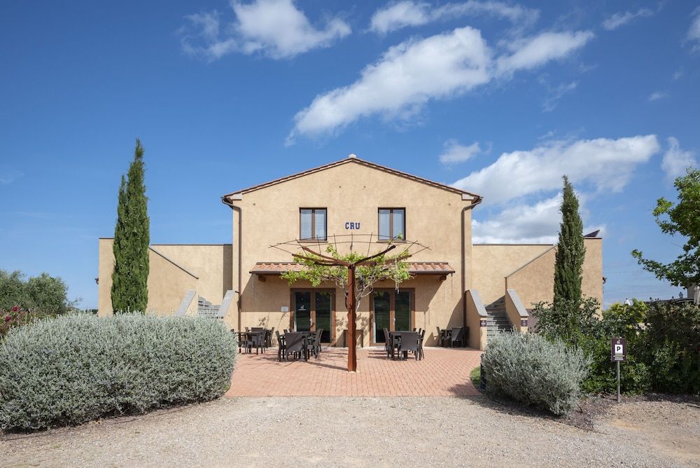 Podere Vignanova Accommodations & SPA 1