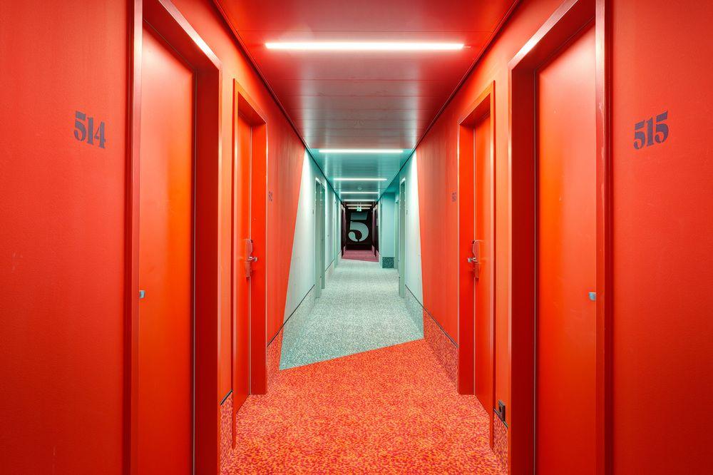 MEININGER Hotel Leipzig Hauptbahnhof 2