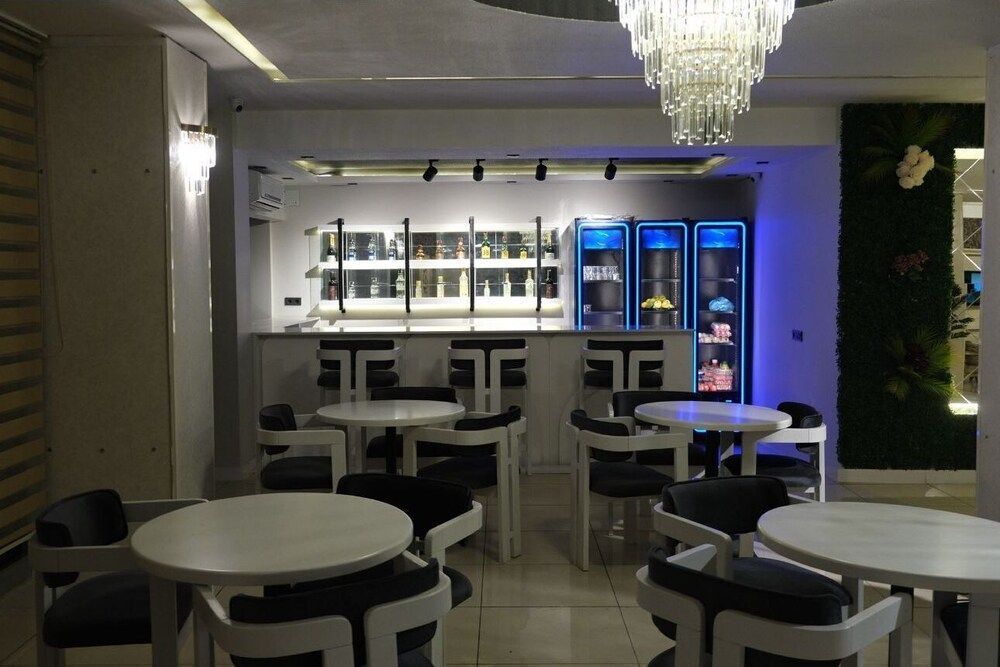 Grand Diamond Hotel 1