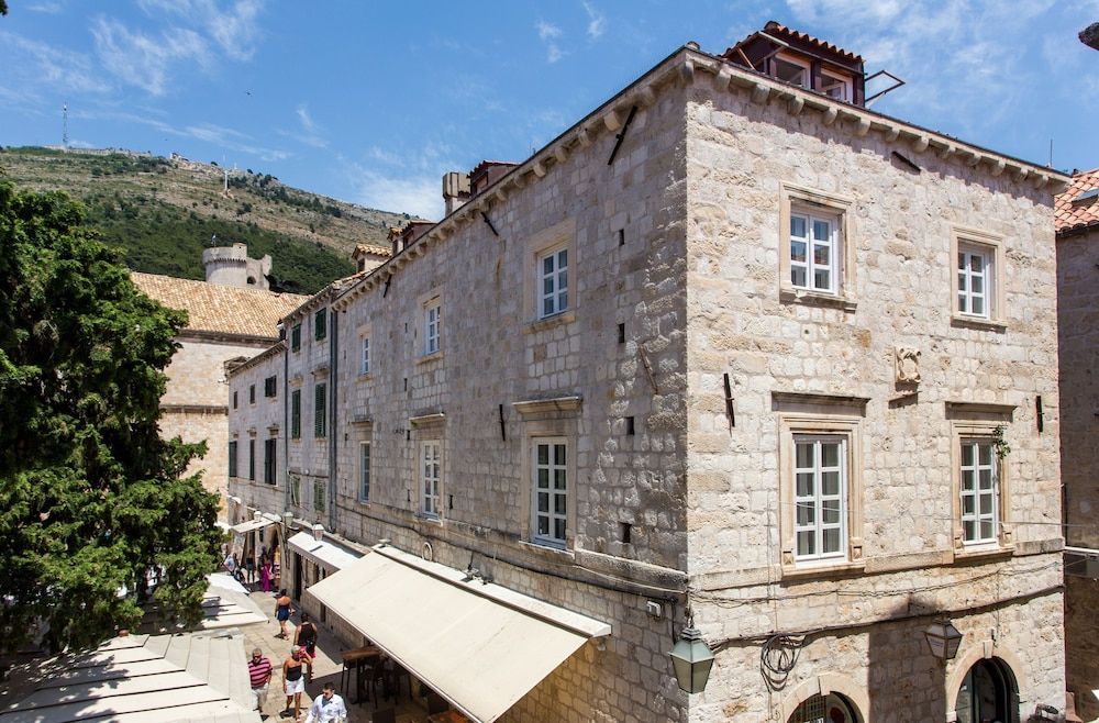 Klarisa Palace Rooms 1
