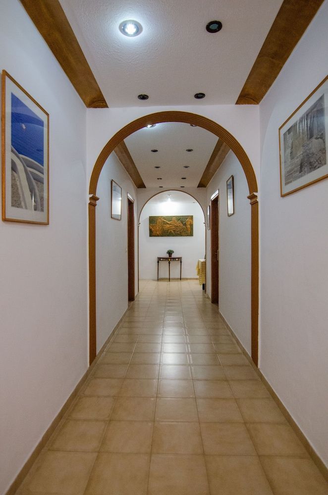 Almira Inn 2