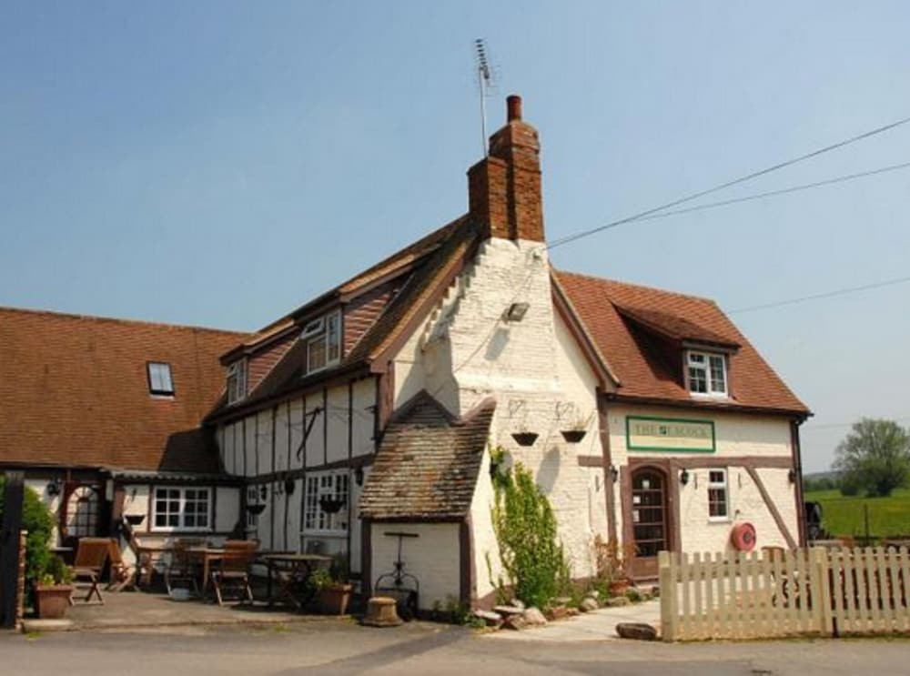 The Peacock Country Inn 2