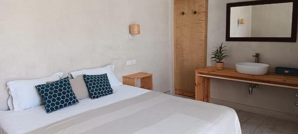 Dona Ana Guesthouse 1