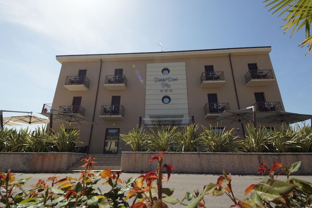 Hotel Dori 1
