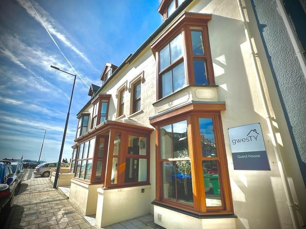 gwesTY Guest House 1