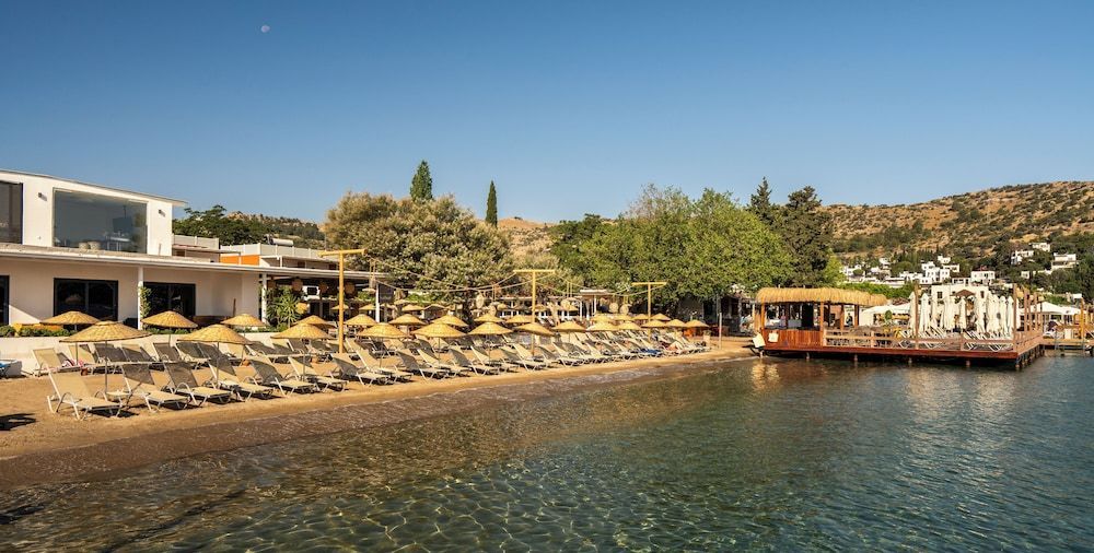 Daphnis Hotel 1