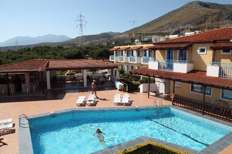 Mareva Apartments 1