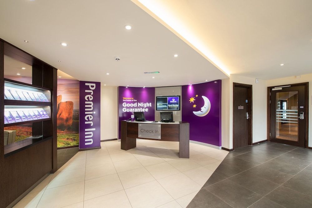 Premier Inn Stourbridge Town Centre 2