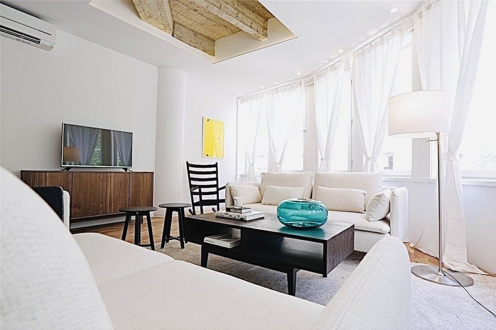 Apartments Angel Just 50 m from Zagreb Main Square 1