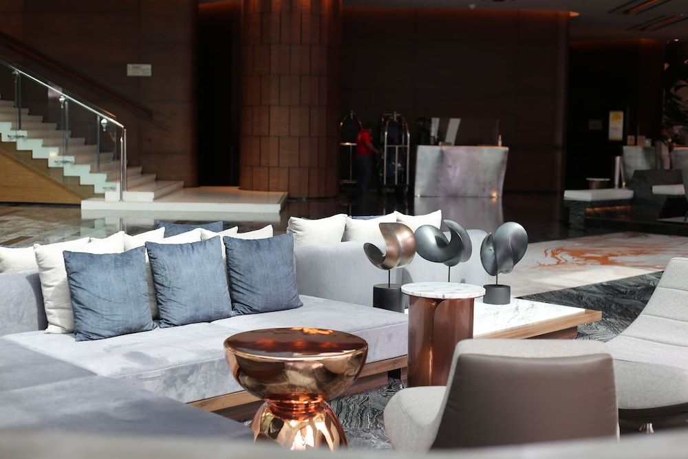 Le Meridien Bangkok 2
