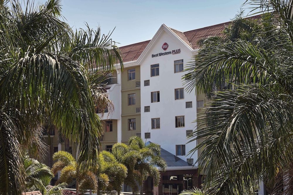 Best Western Plus Paramount Hotel 1