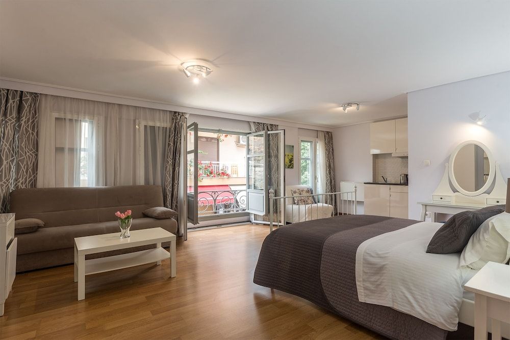 UrbanStay 2
