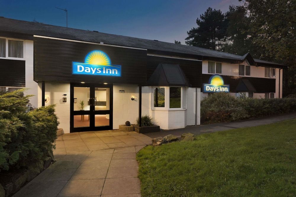 Days Inn by Wyndham Fleet M3 1