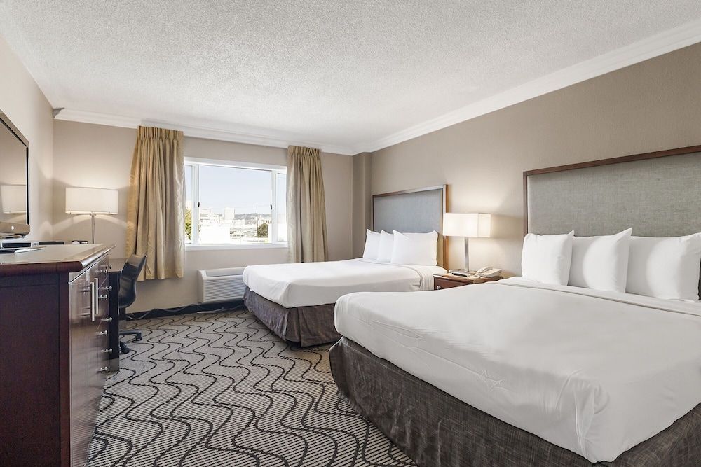 Jack London Inn 1