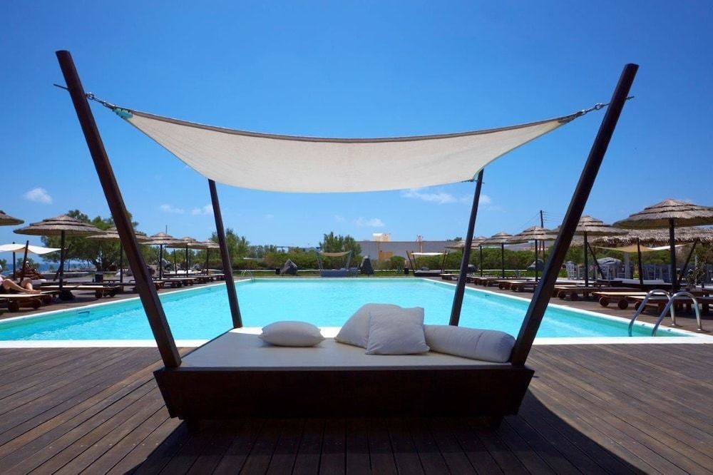 Black Rose Beach Suites 1