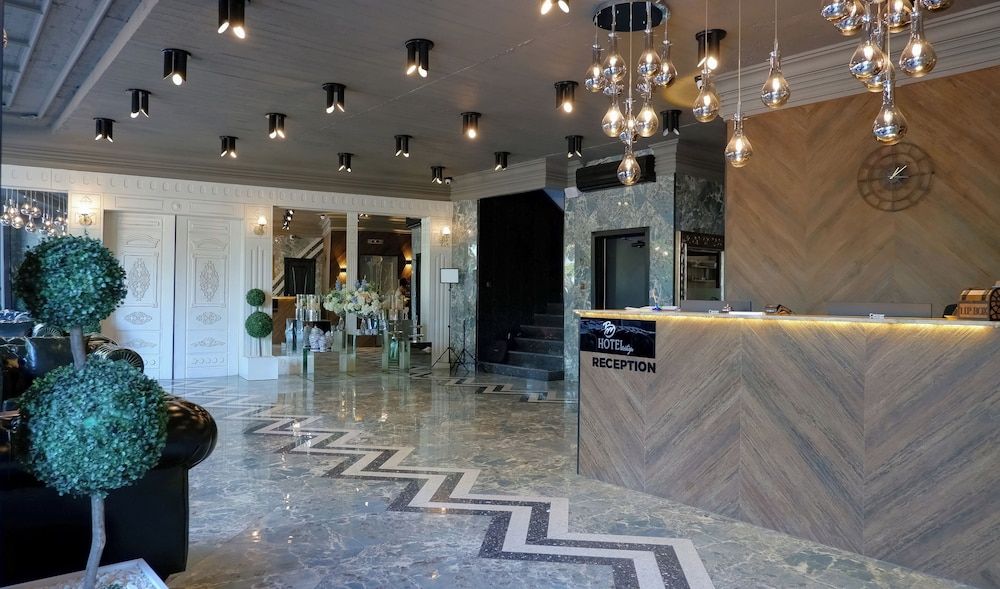 BM HOTEL CITY 2
