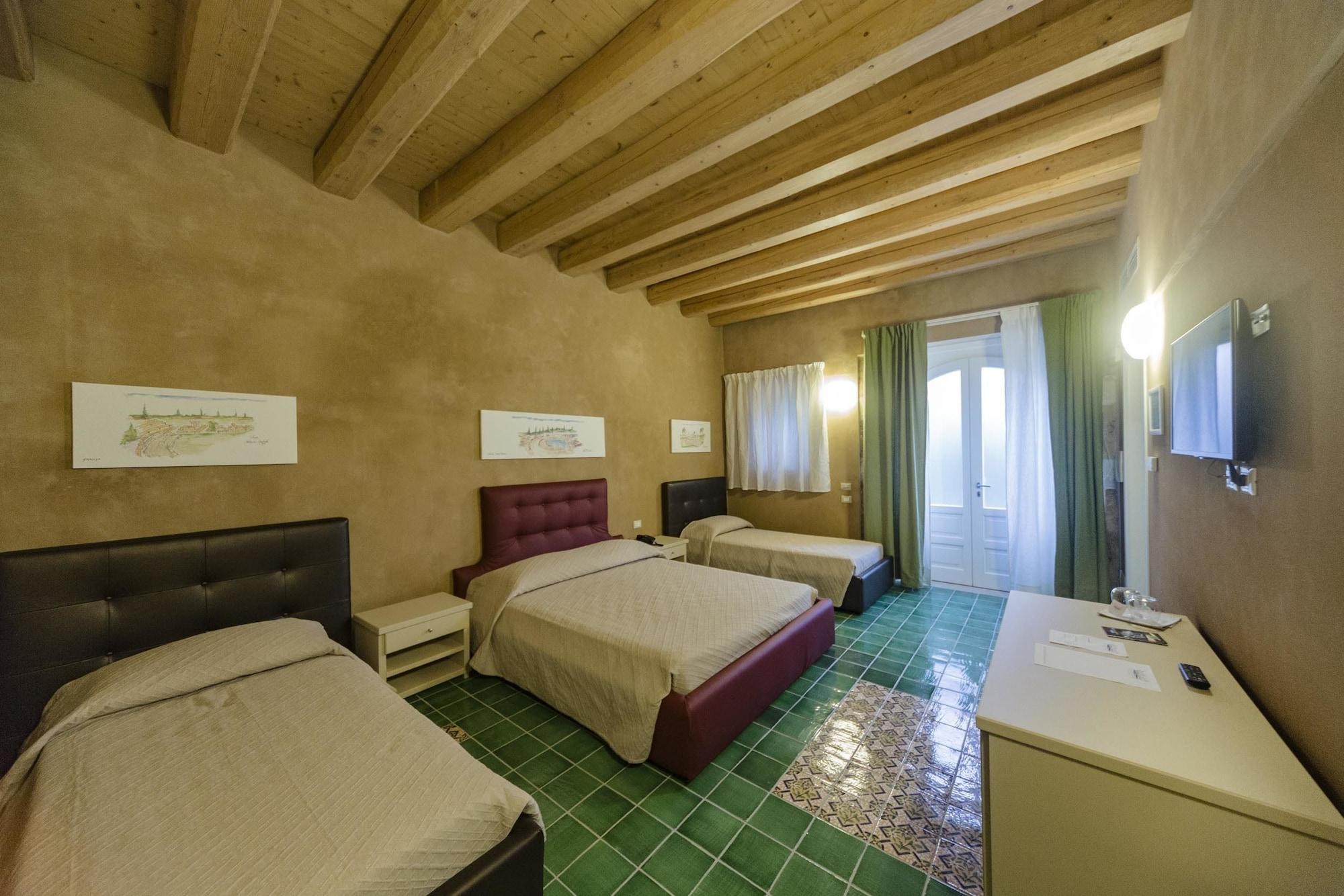 Hotel Casale Milocca 1