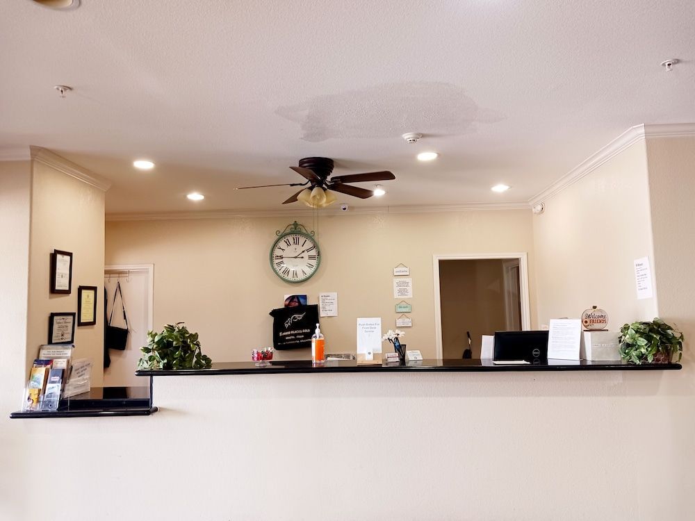 Quality Inn & Suites 2