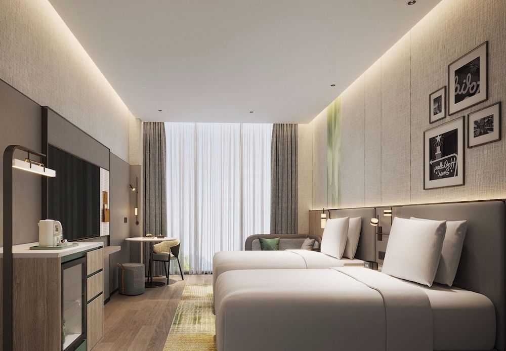 Paris - Qingdao - Holiday Inn Qingdao CBD by IHG - Qingdao