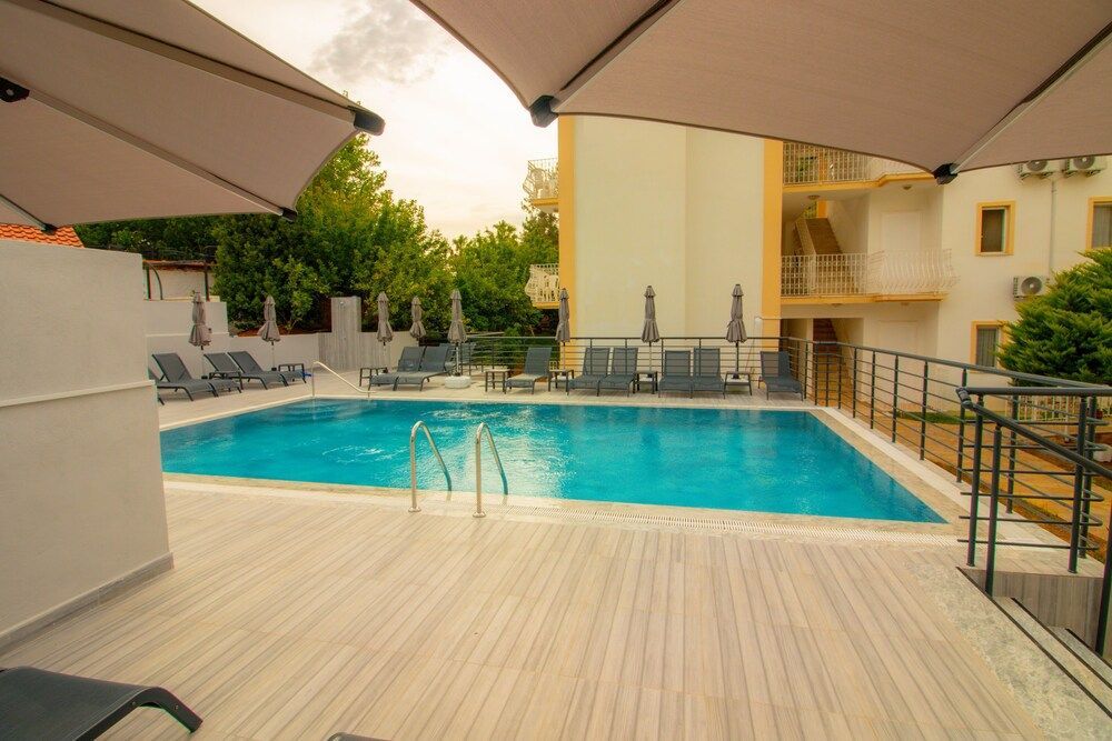 Celeste Hotel 1