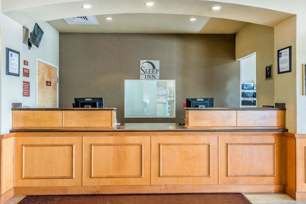 Sleep Inn & Suites Ocala 2