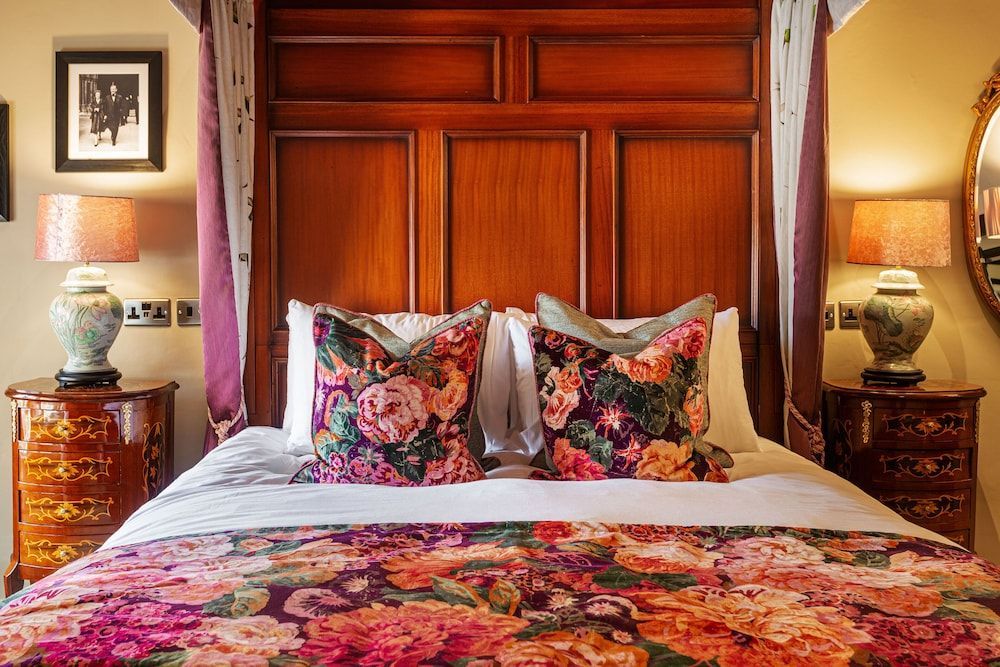The George Hotel, Dorchester-on-Thames, Oxfordshire - The Coaching Inn Group 2