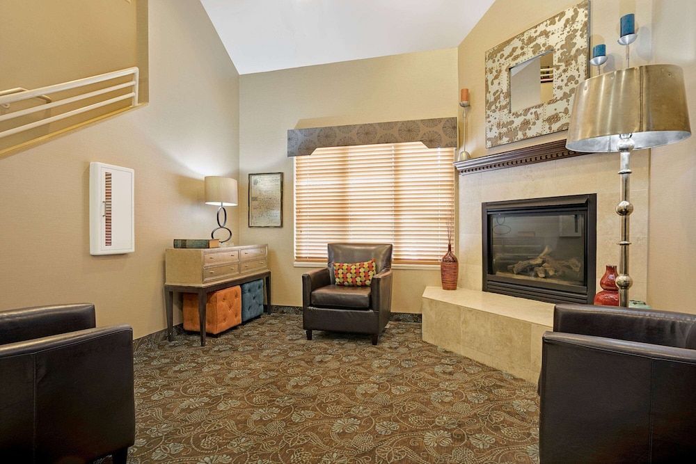 Days Inn by Wyndham Eagan Minnesota Near Mall of America 2