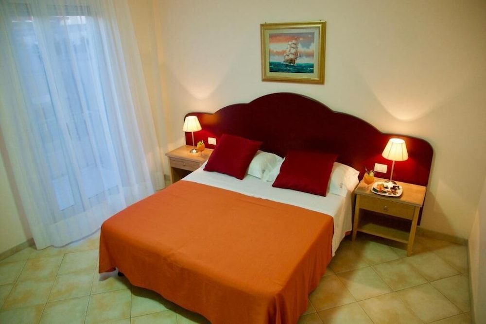 Hotel Teti 2