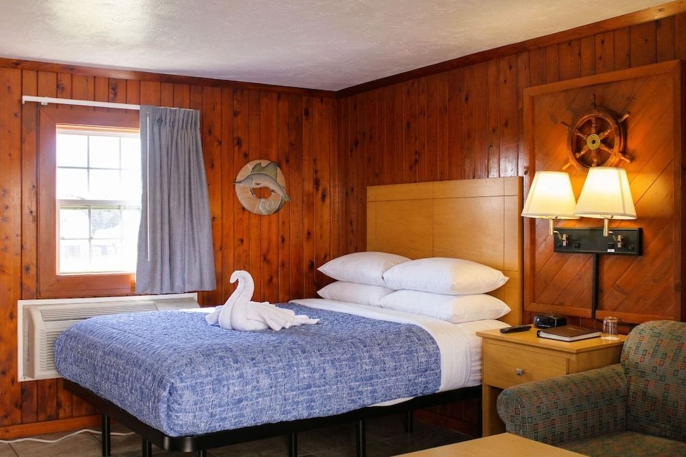 Sea Horse Inn and Cottages 2