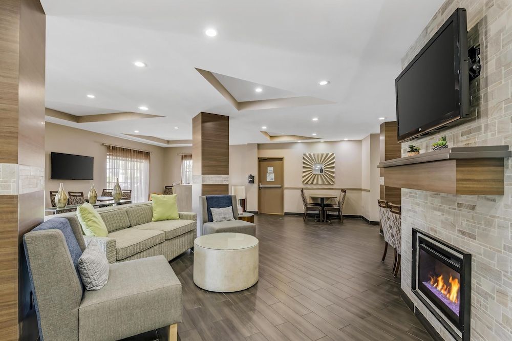Best Western Plus Sanford Airport/Lake Mary Hotel 2