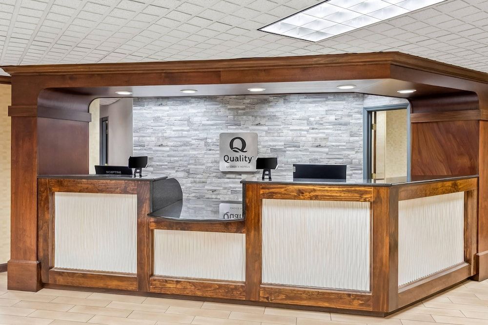 Quality Inn & Suites Florence Civic Center 2