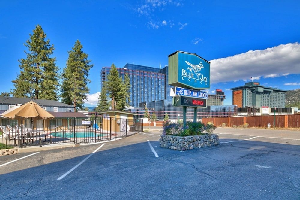 Blue Jay Lodge 1