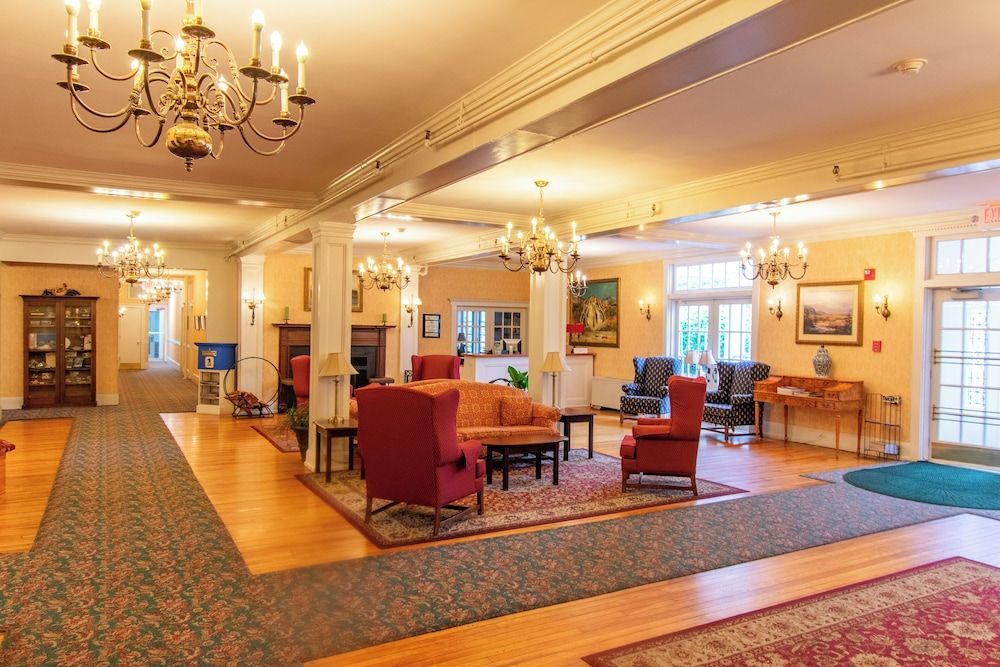 Eastern Slope Inn Resort 2