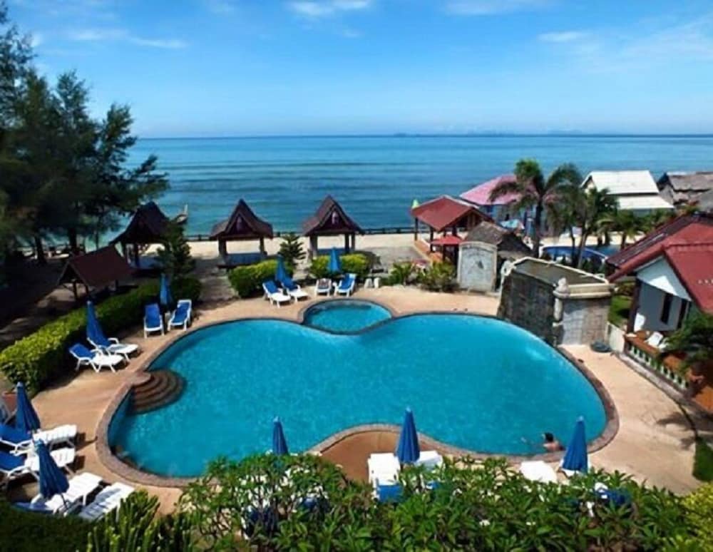 Blue Andaman Lanta Resort 1