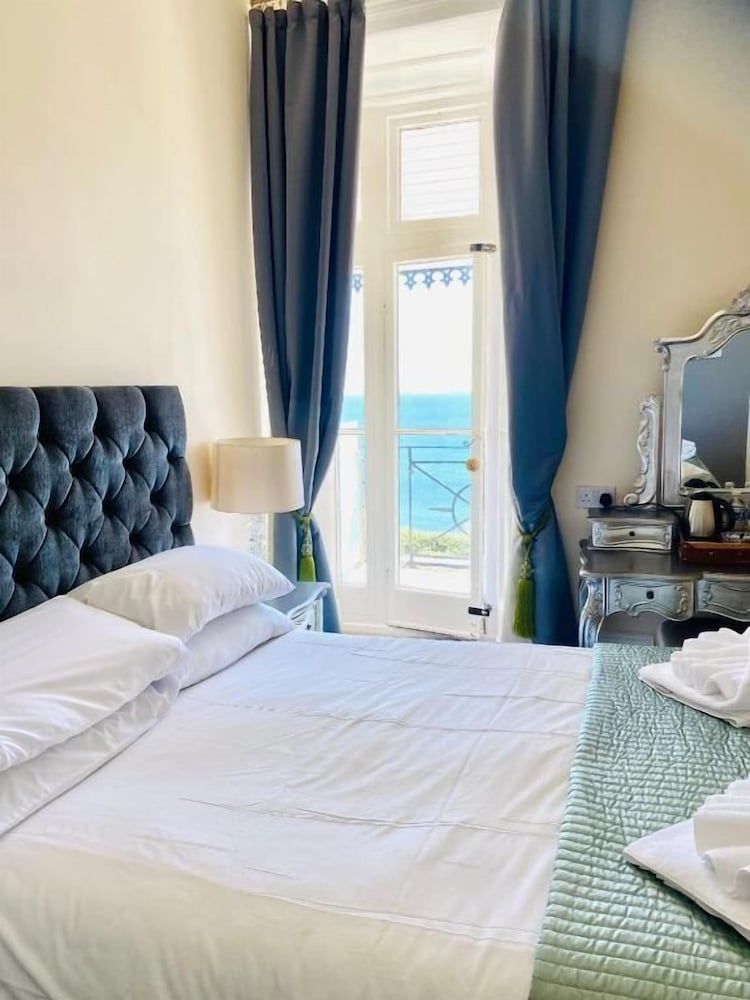 Villa Mentone Hotel 2