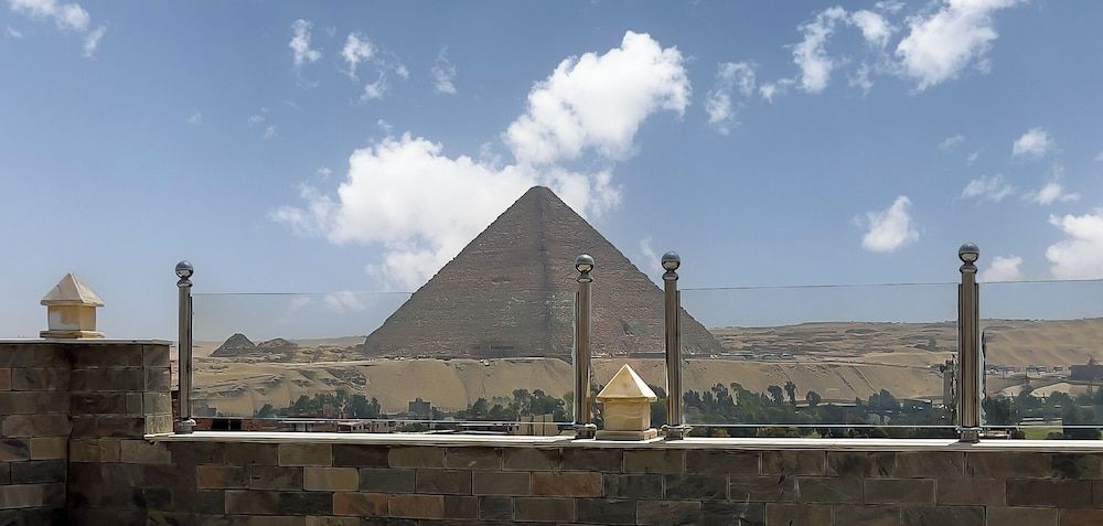 Pyramids tower inn 1