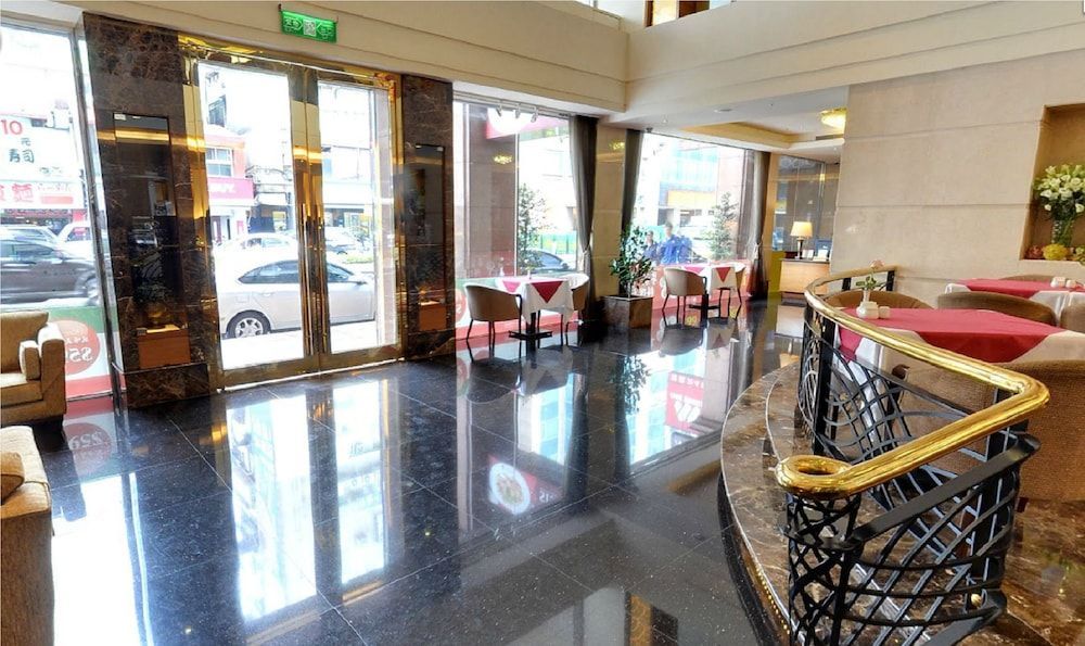 Taipei International Hotel 2