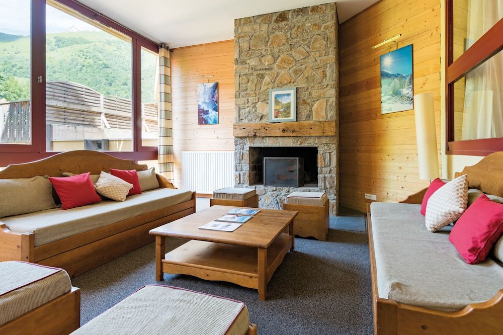 Résidence Lagrange Vacances Le Domaine des 100 Lacs 2