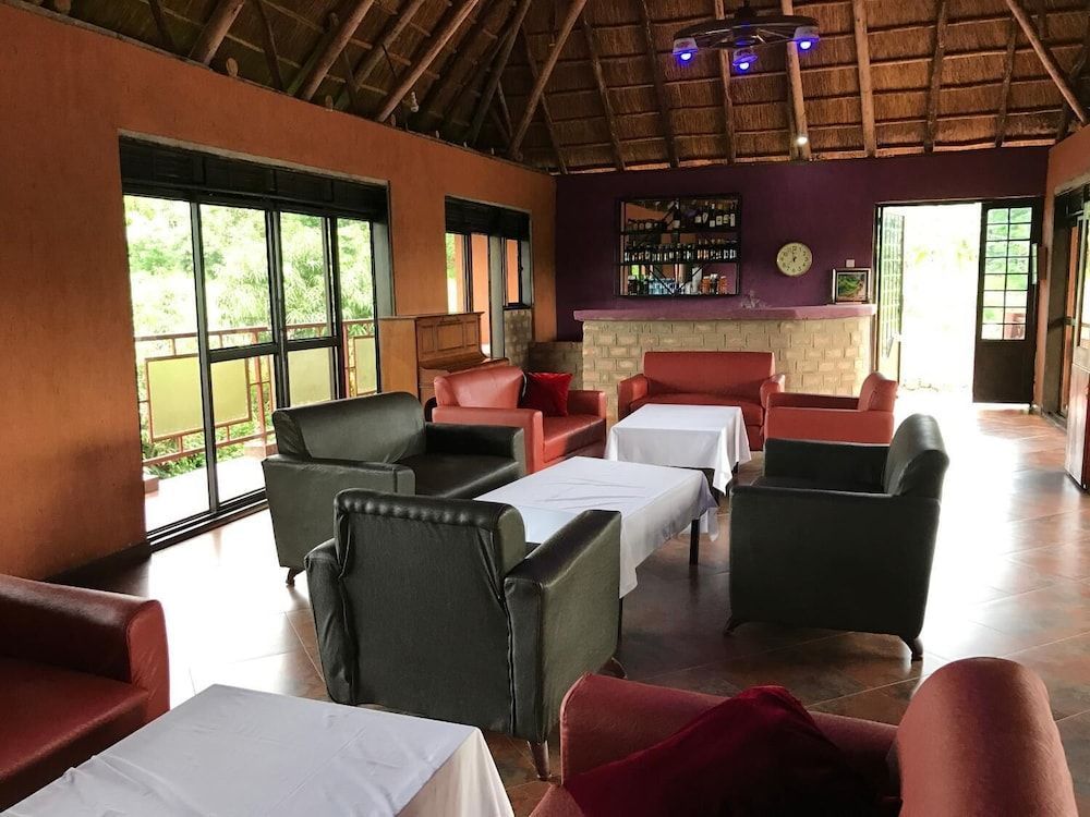 Governors Club 1