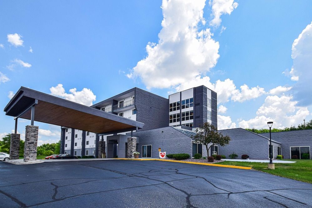 Best Western Resort Hotel & Conference Center Portage 1