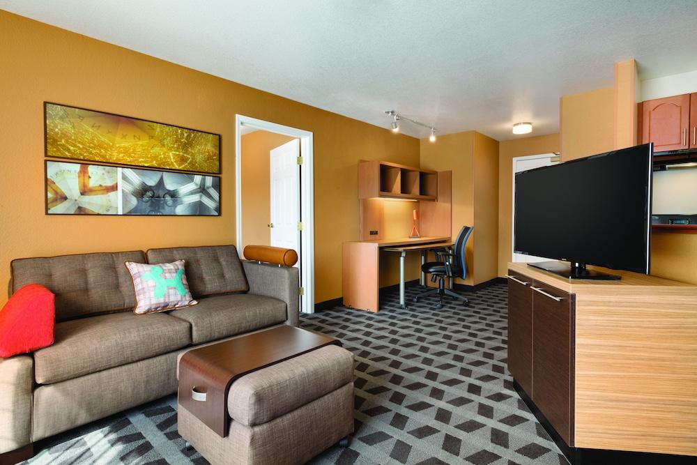TownePlace Suites Denver Southeast 2