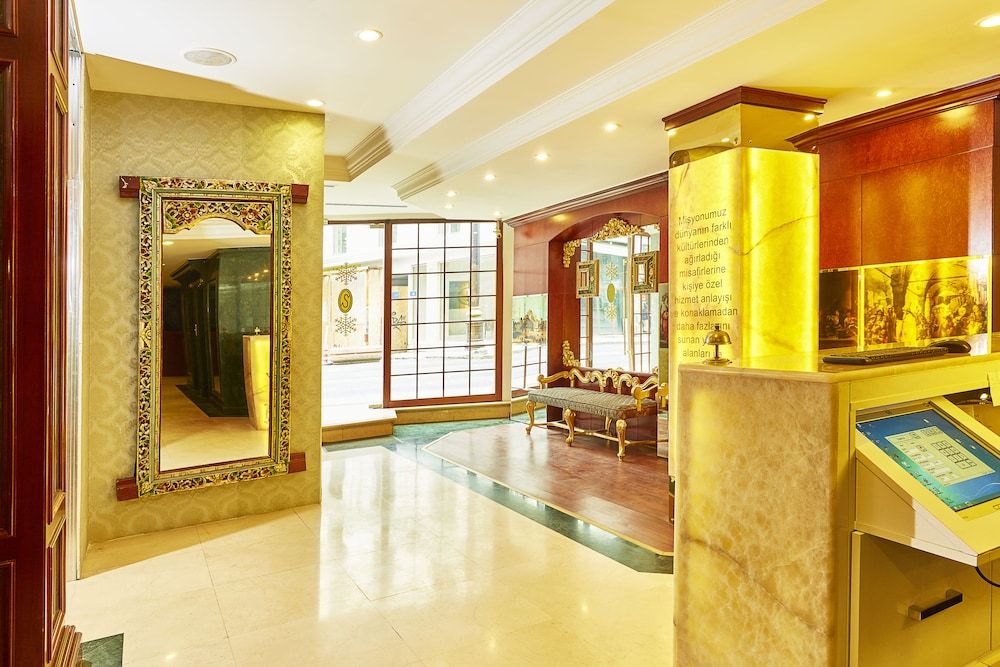 Seres Hotel Old City 2
