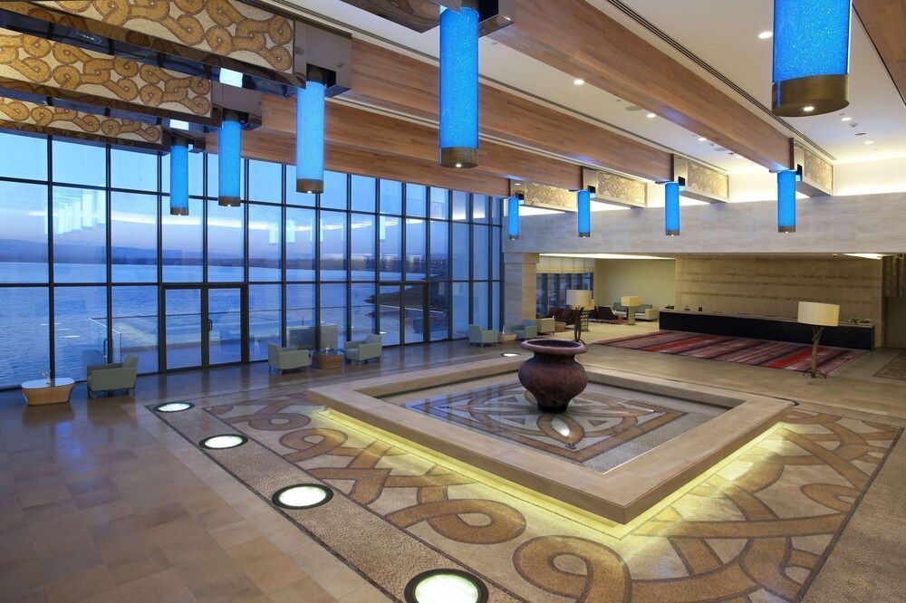 Hilton Dead Sea Resort & Spa 2