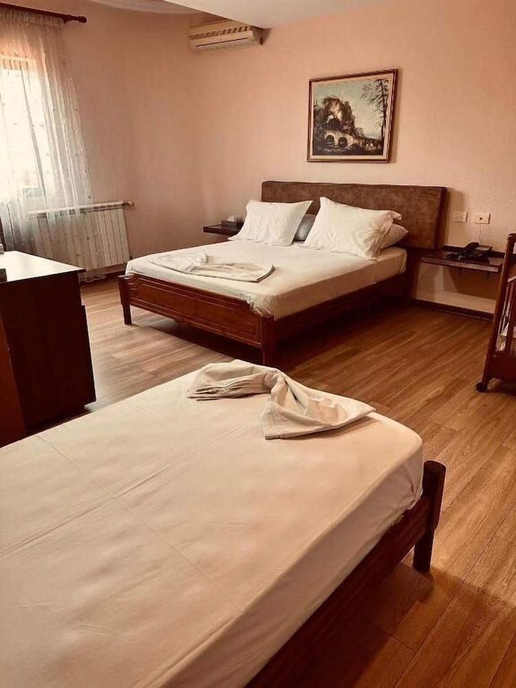 Drini Hotel 2