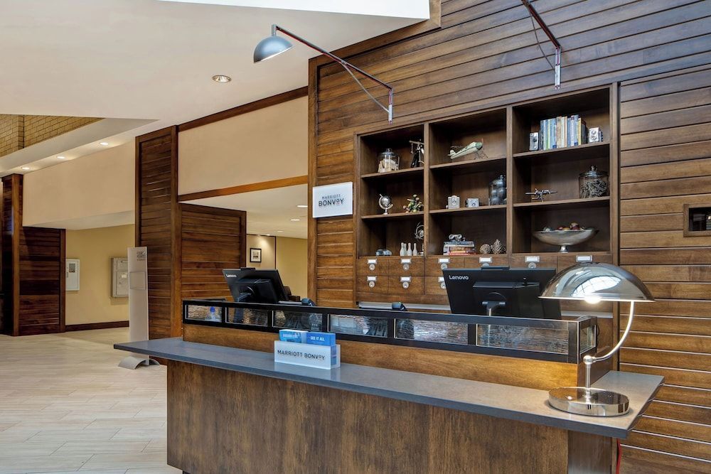 Four Points by Sheraton Peoria 2