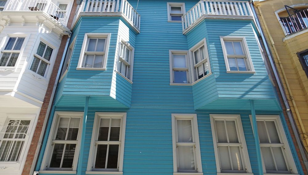 Tilas - Rooms in 19th Century Wooden Townhouse,Kadikoy 1