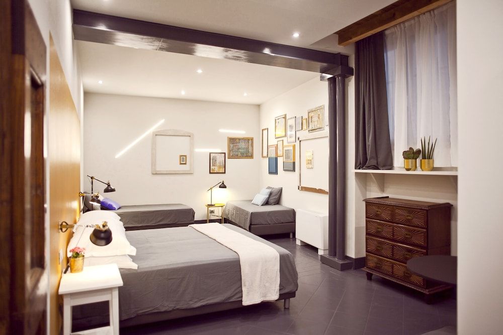 Pepita Lodge 1